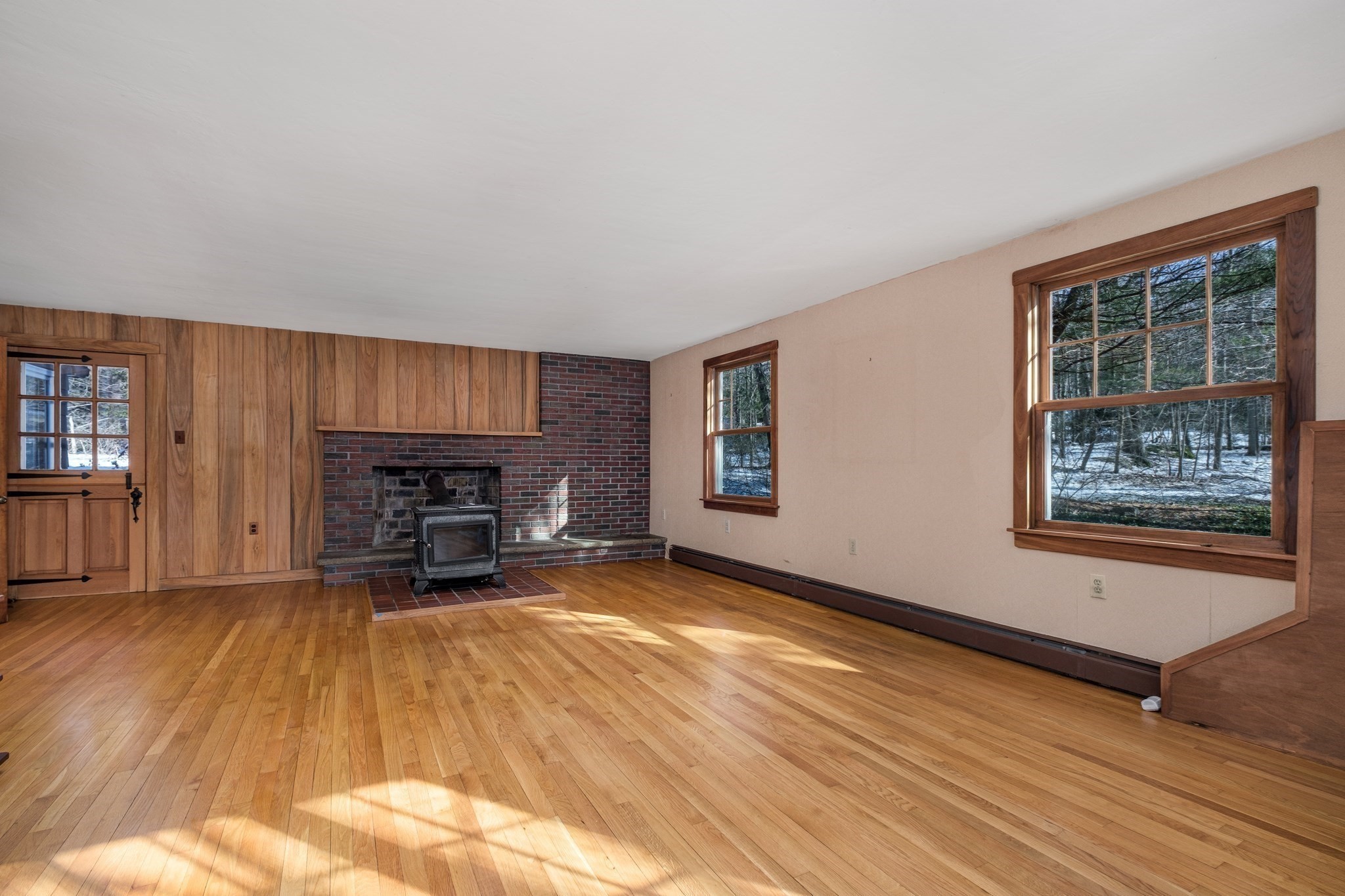 445 Glen Rd. Property Photo 5
