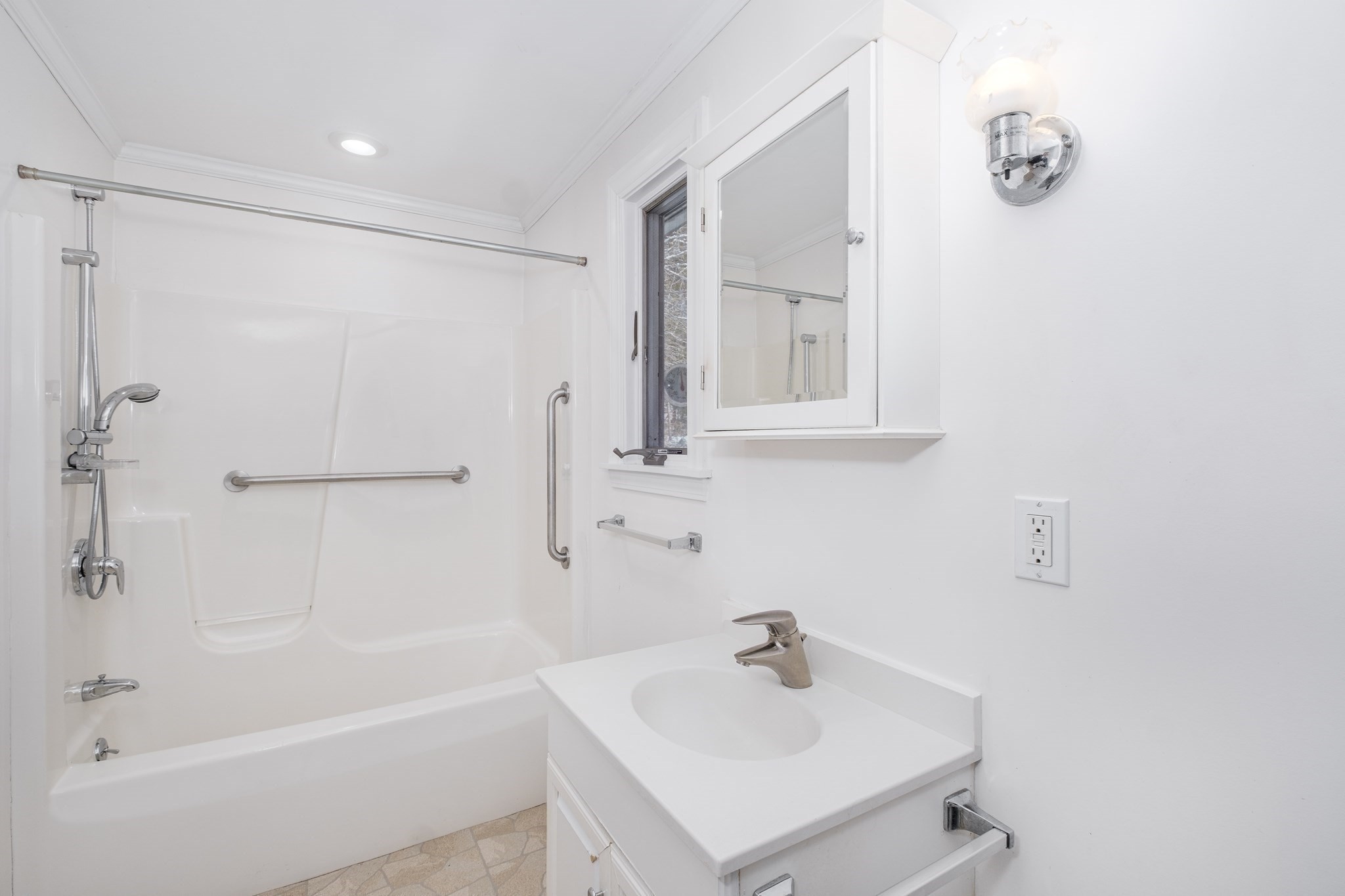 445 Glen Rd. Property Photo 16