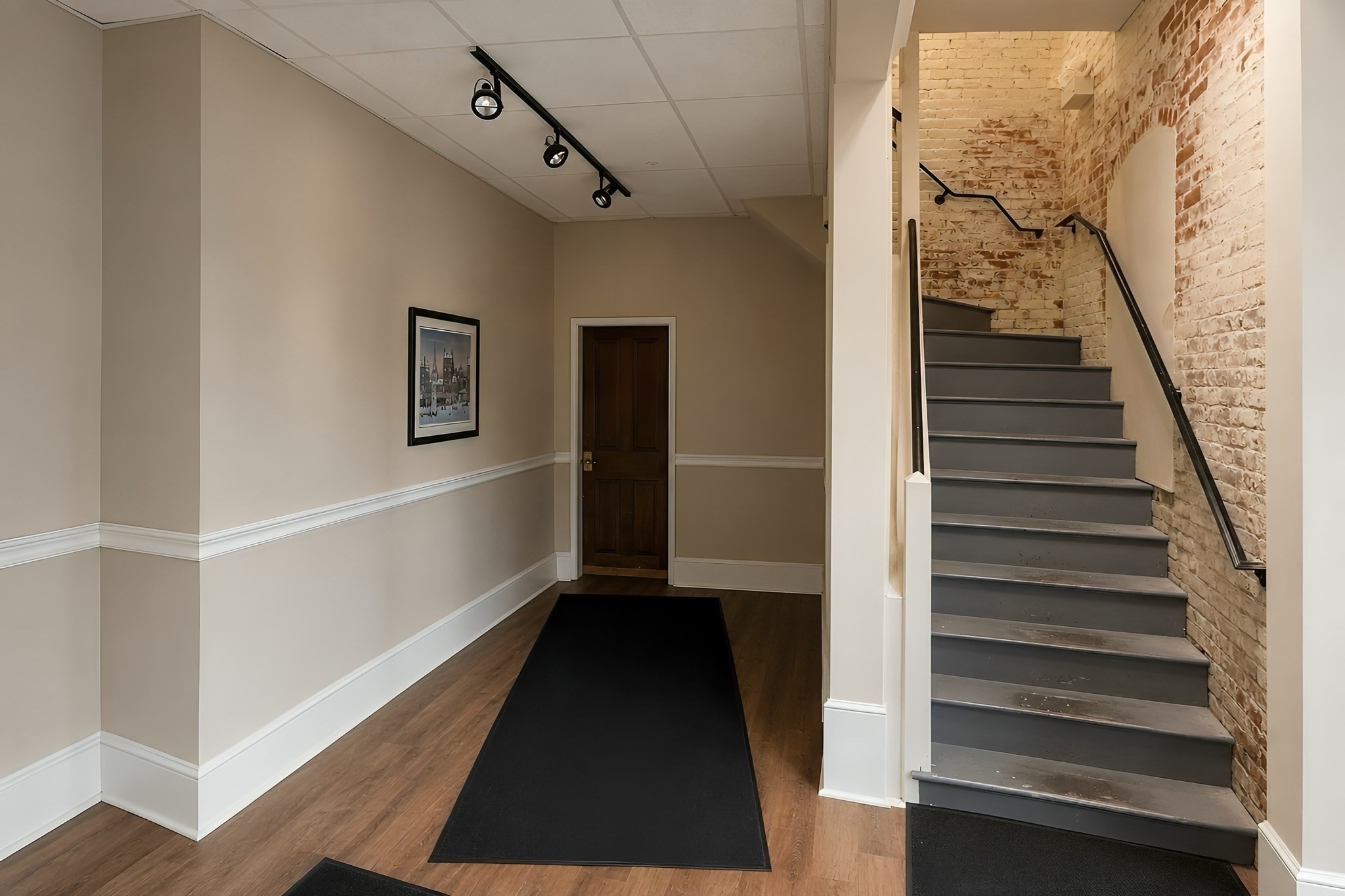 Seven Henry Street Property Photo 11
