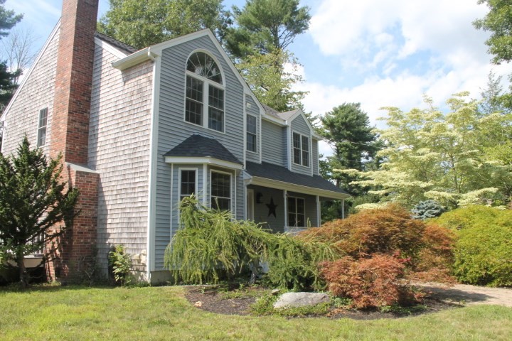 12 Sheffield Park Property Photo 1