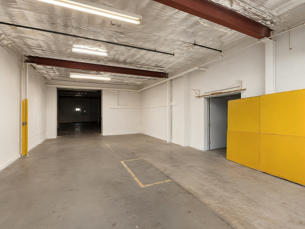 Seven Henry St Property Photo 3
