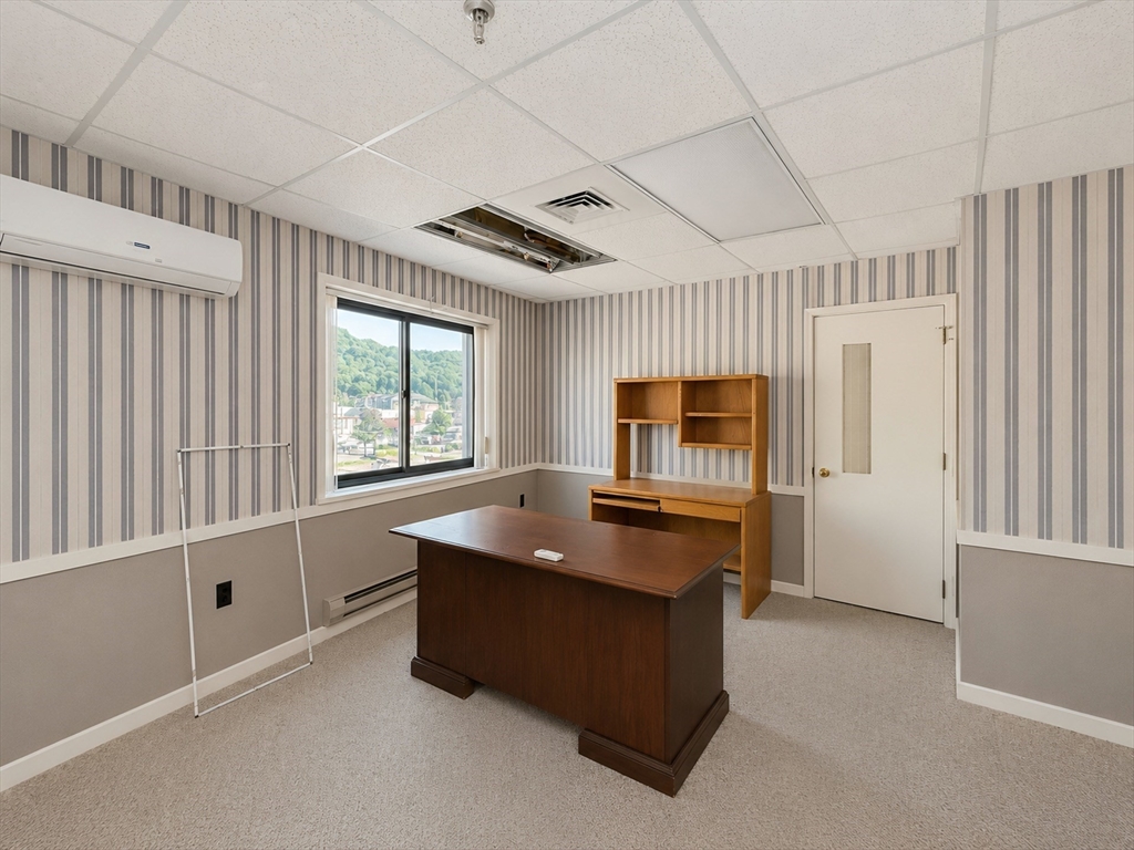 Seven Henry St Property Photo 15