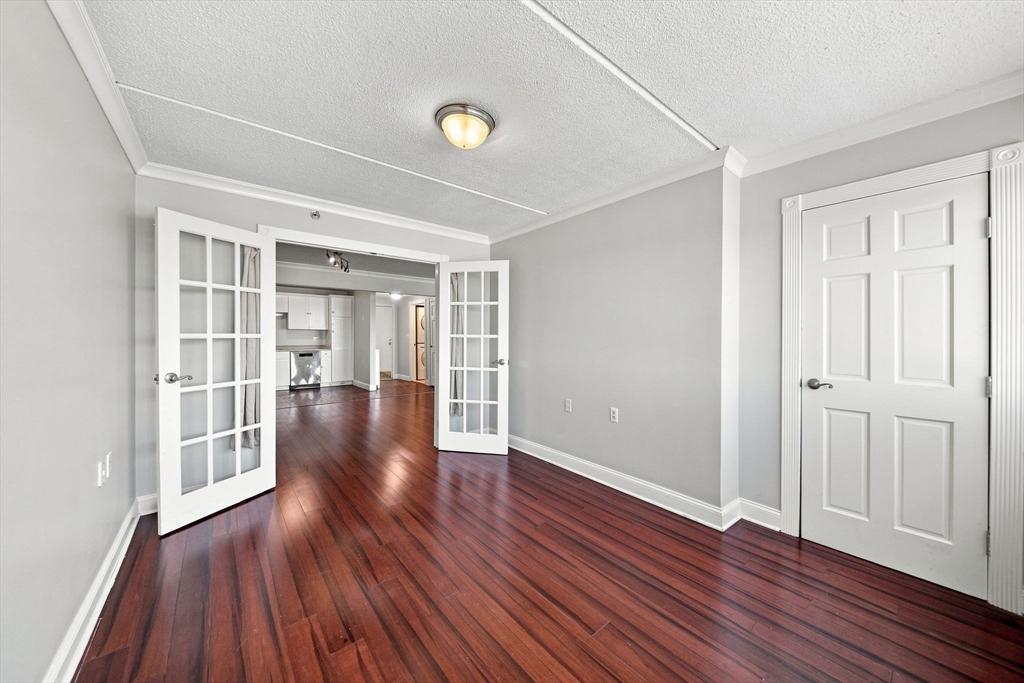 100 Cove Way # 802 Property Photo 12