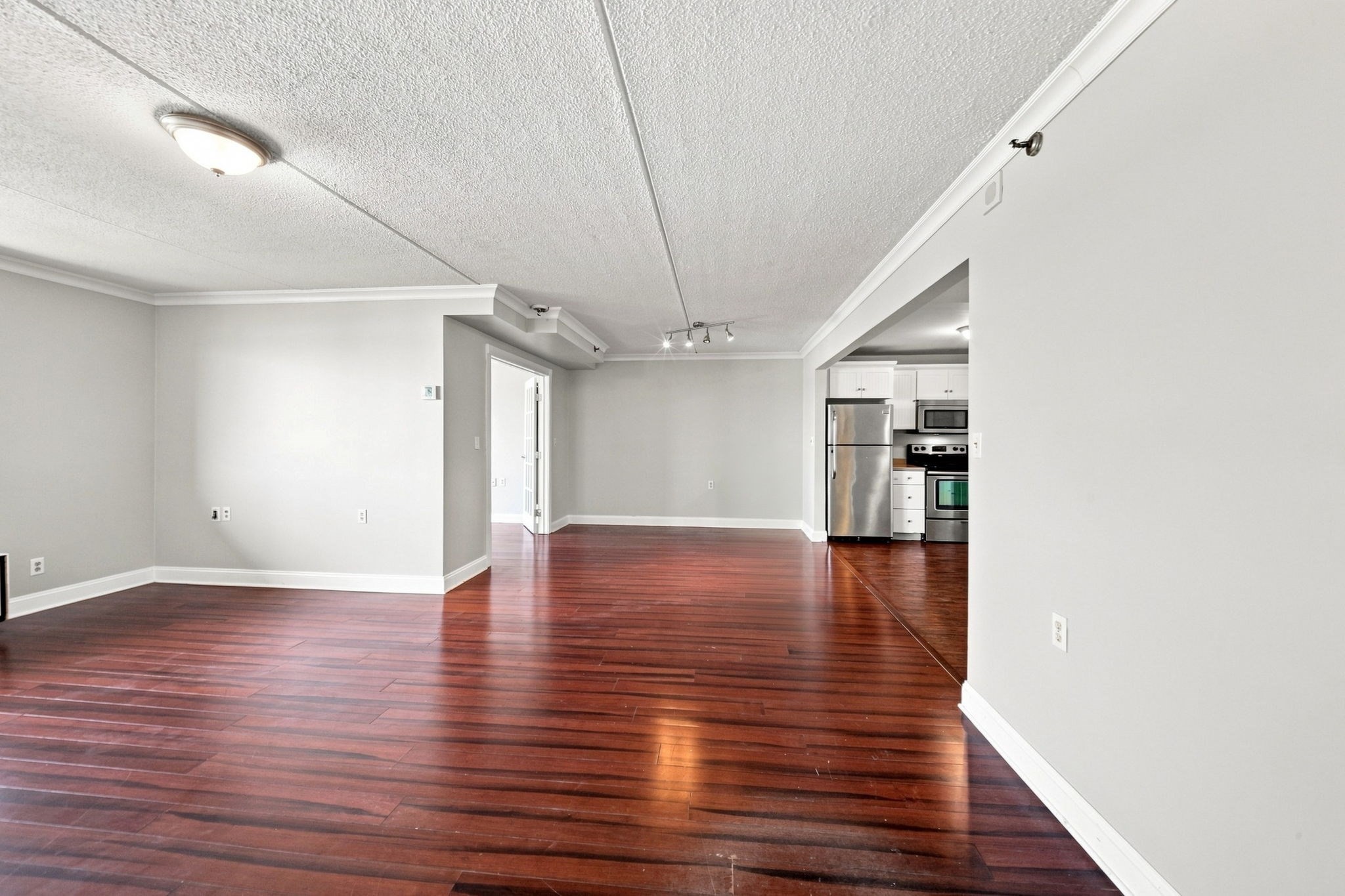 100 Cove Way # 802 Property Photo 24