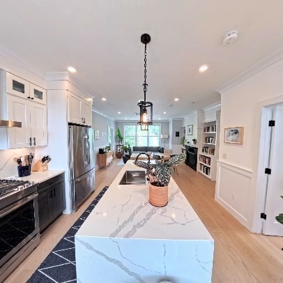 113 Beacon Street # C Property Photo 2