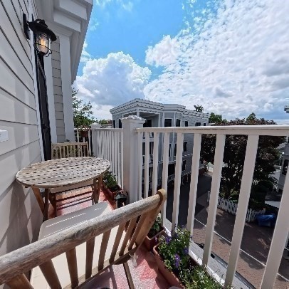 113 Beacon Street # C Property Photo 16
