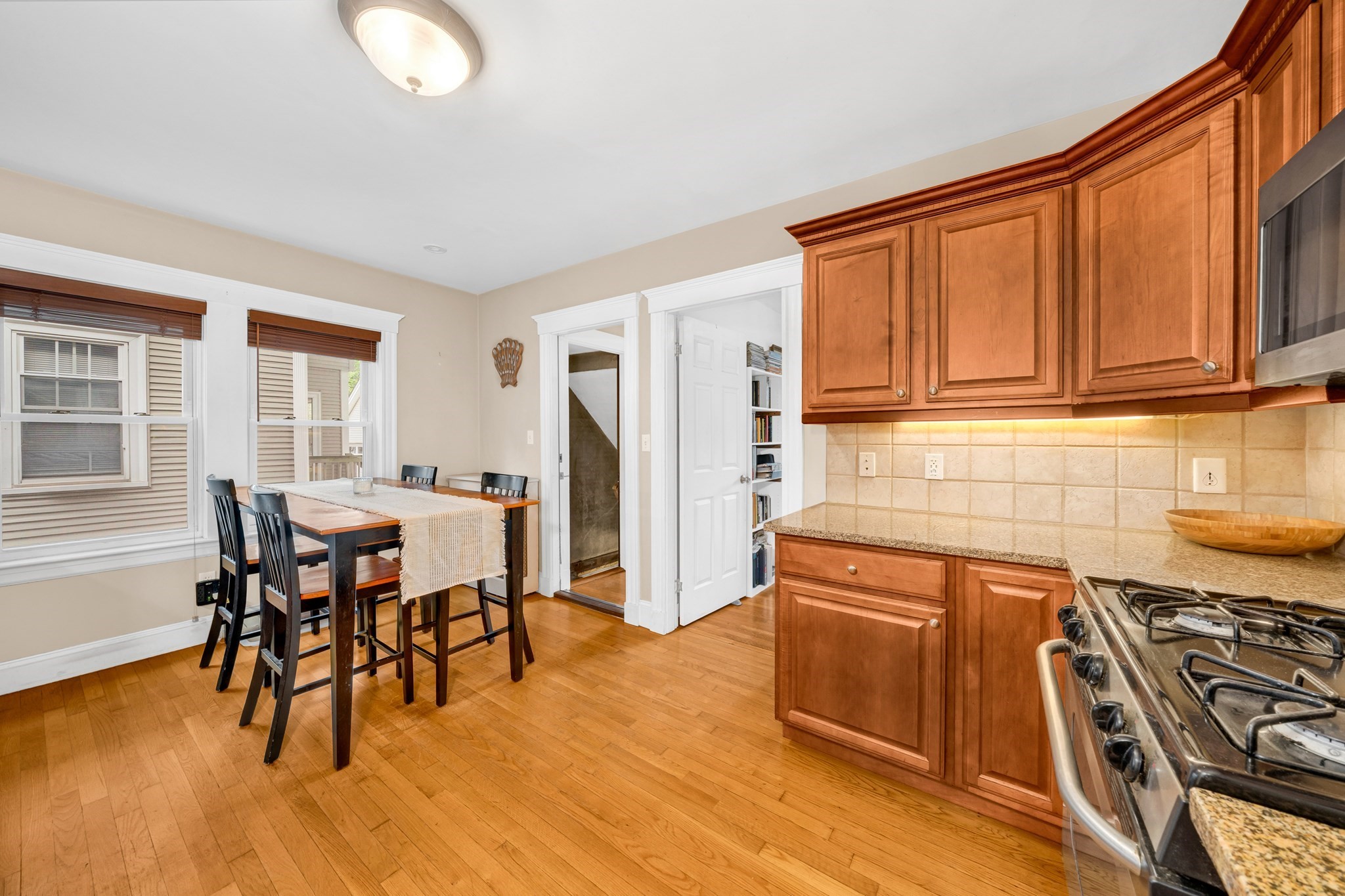 32 Eddy St. # 1 Property Photo 11