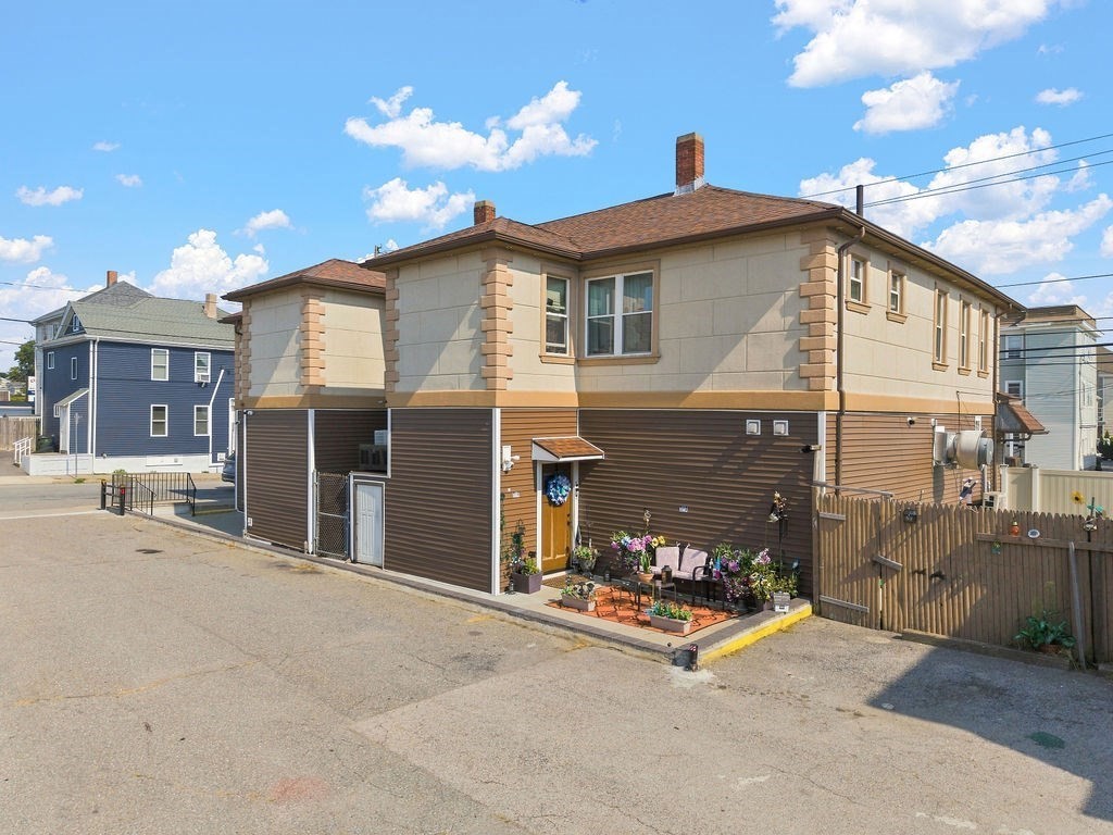 483-491 Brayton Ave. Property Photo 3