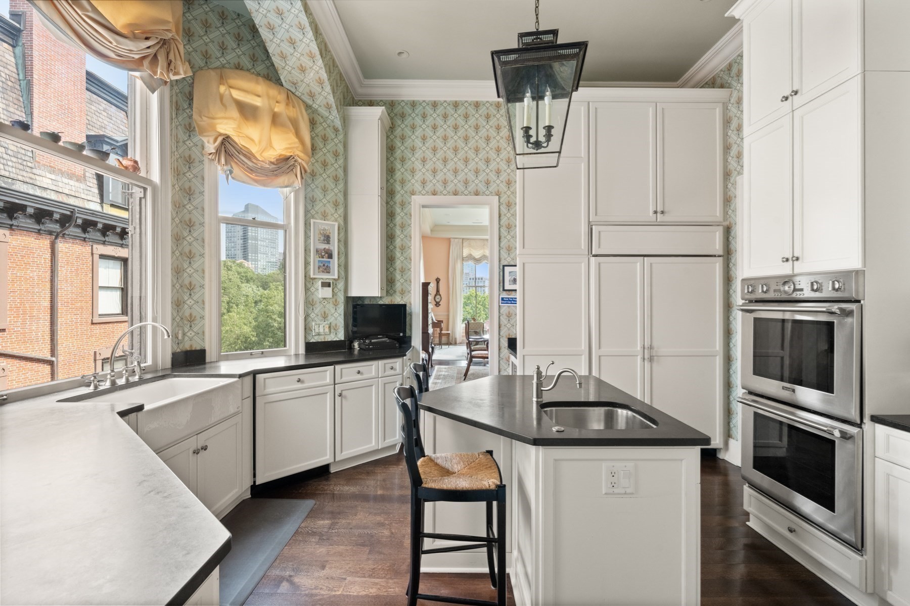 50 Beacon Street # 4 Property Photo 11