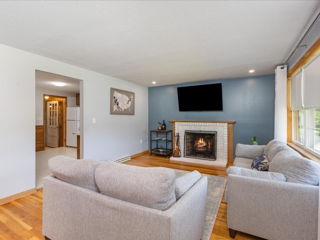 3 Michael Rd Property Photo 4