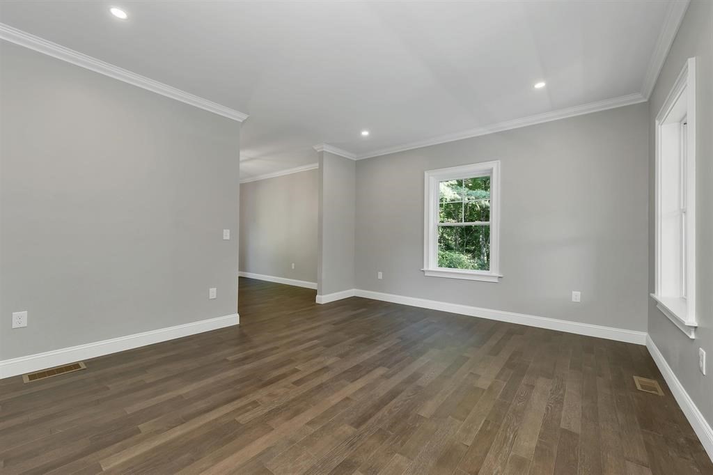 60 Jenkins Rd Property Photo 14