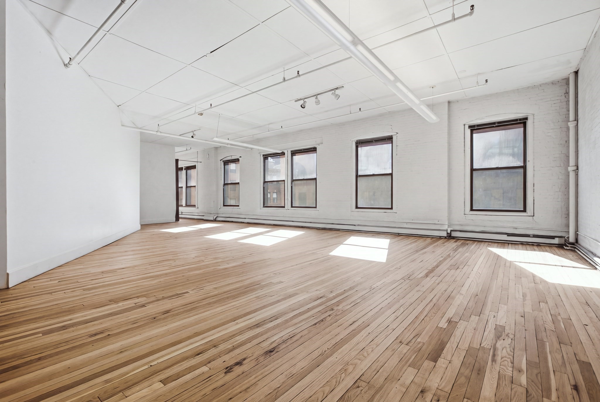 118 South Street Property Photo 5