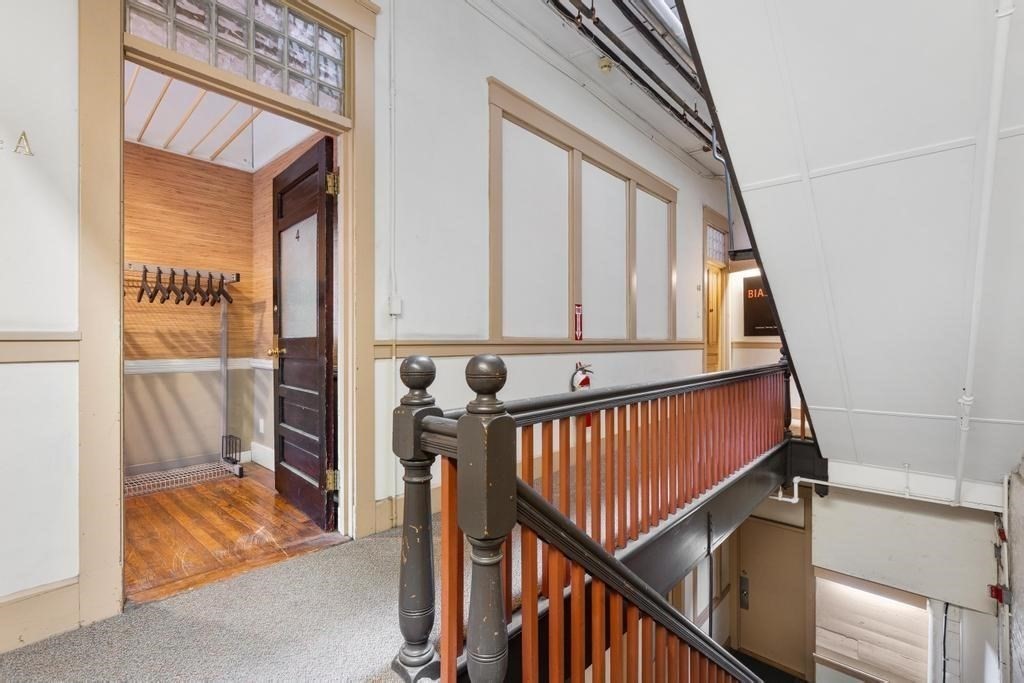 118 South Street Property Photo 15