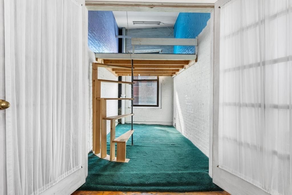 118 South Street Property Photo 22