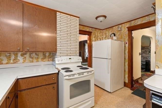 42 Piedmont St Property Photo 13