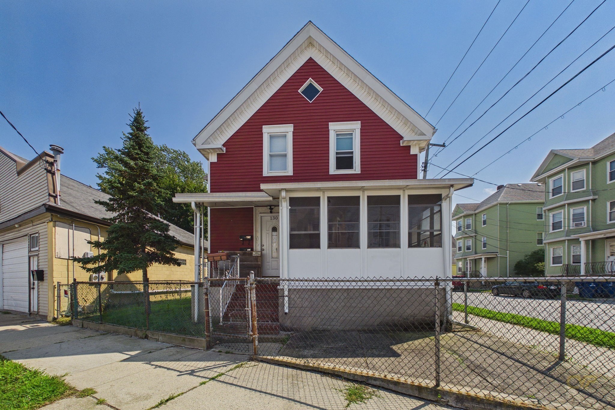 130 Rockland St Property Photo 1