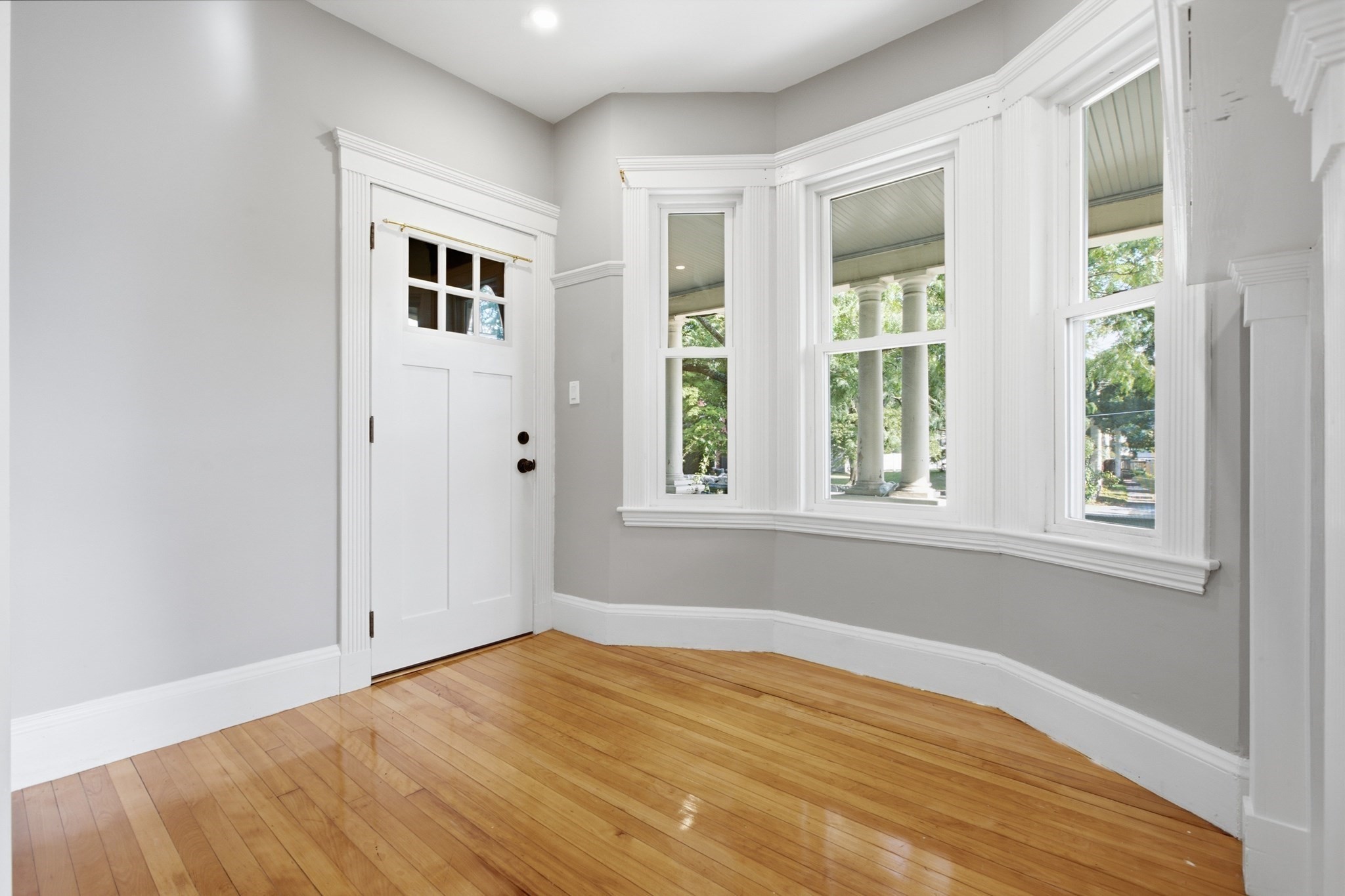 168 Brook Property Photo 6