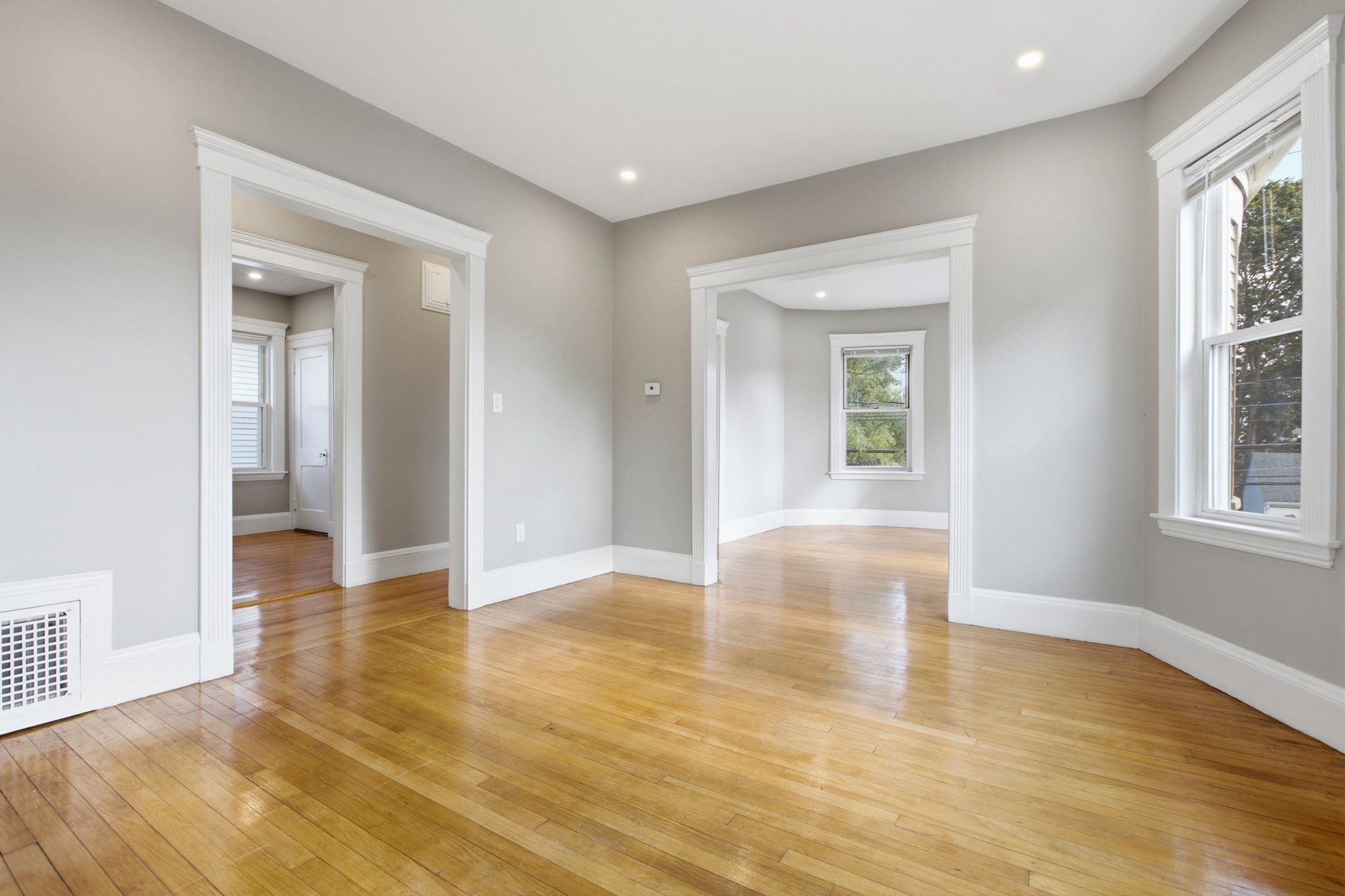 168 Brook Property Photo 8