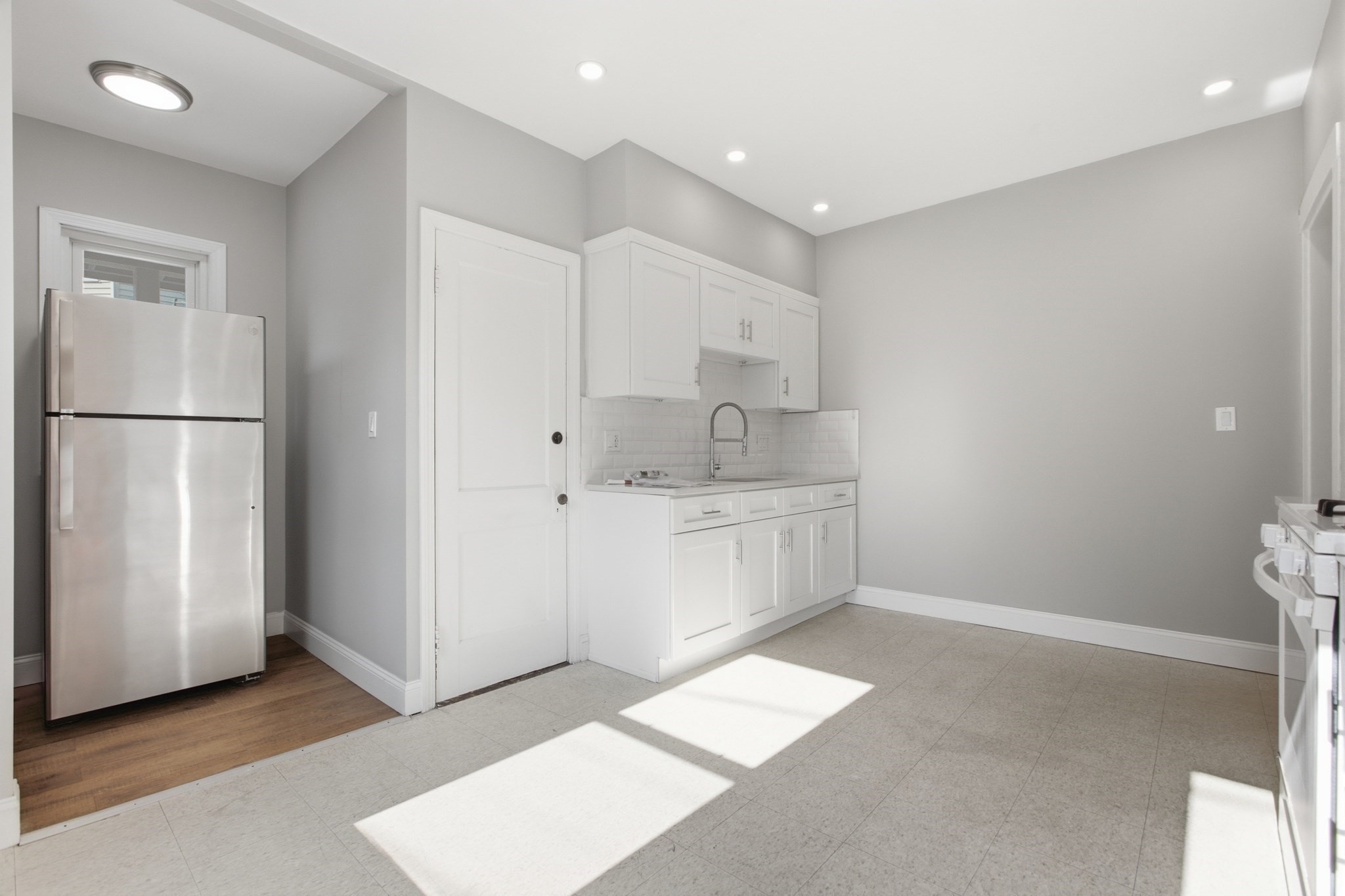 168 Brook Property Photo 12