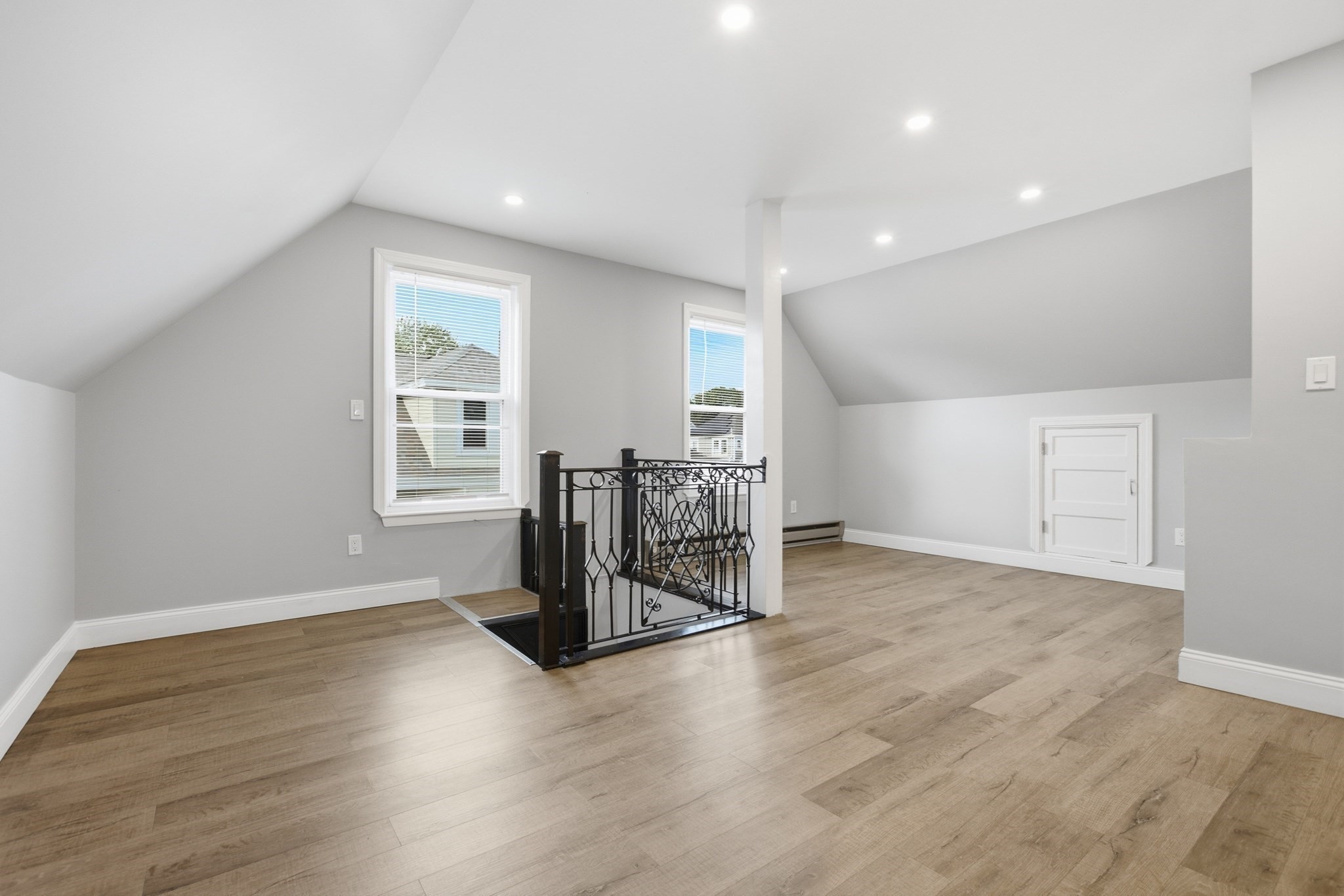 168 Brook Property Photo 26