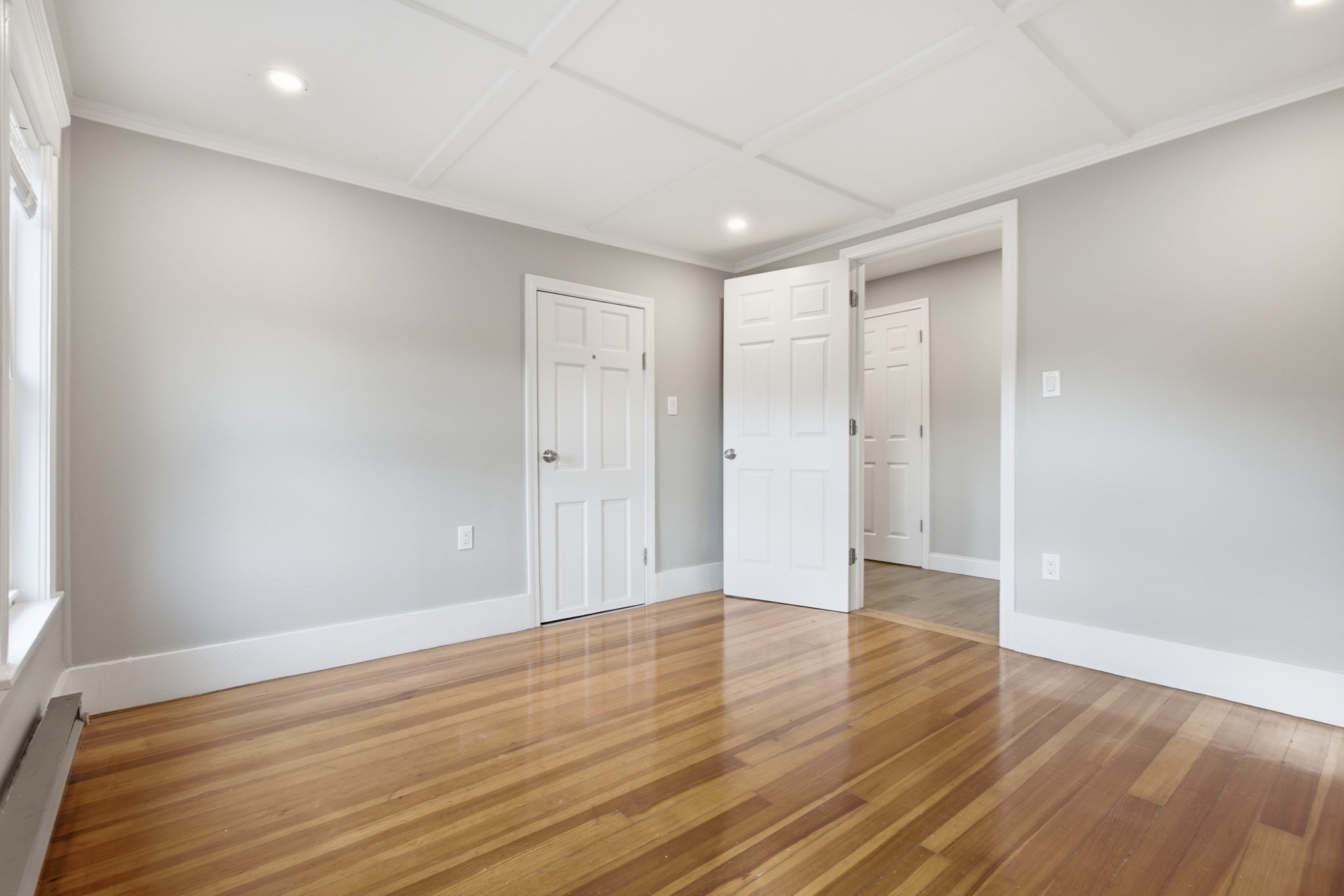 168 Brook Property Photo 28