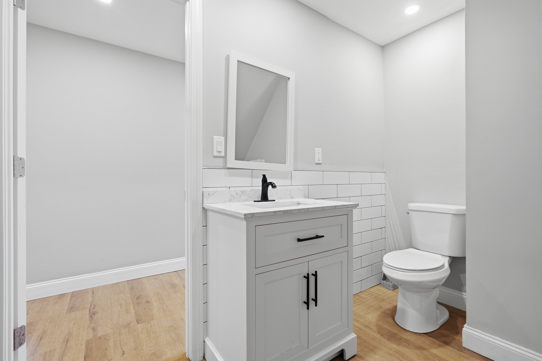 168 Brook Property Photo 32