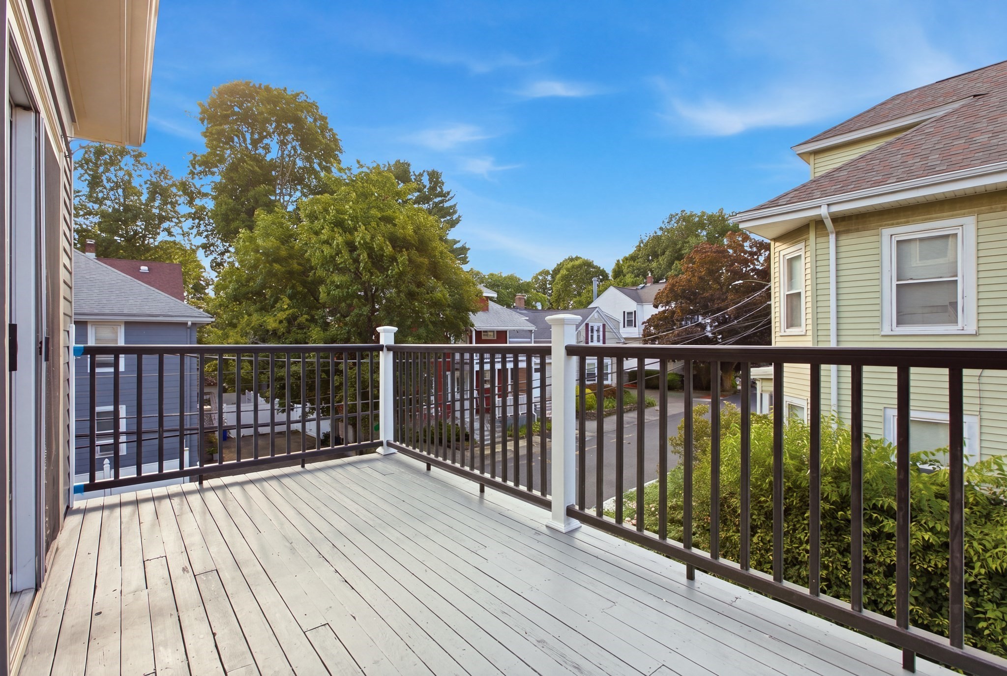 168 Brook Property Photo 35