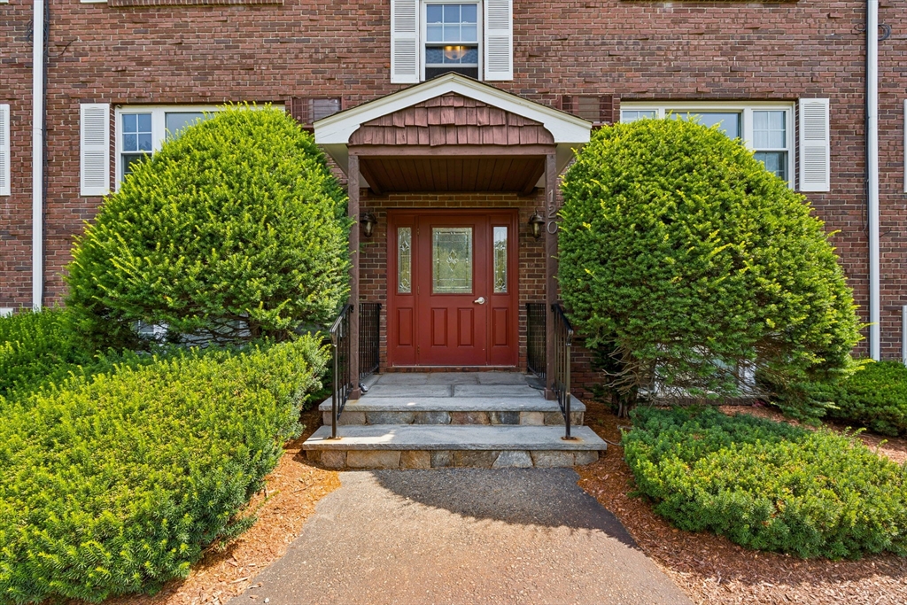 120 Parker St # 24