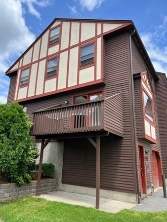 30 Scotty Hollow Dr # D Property Photo 3