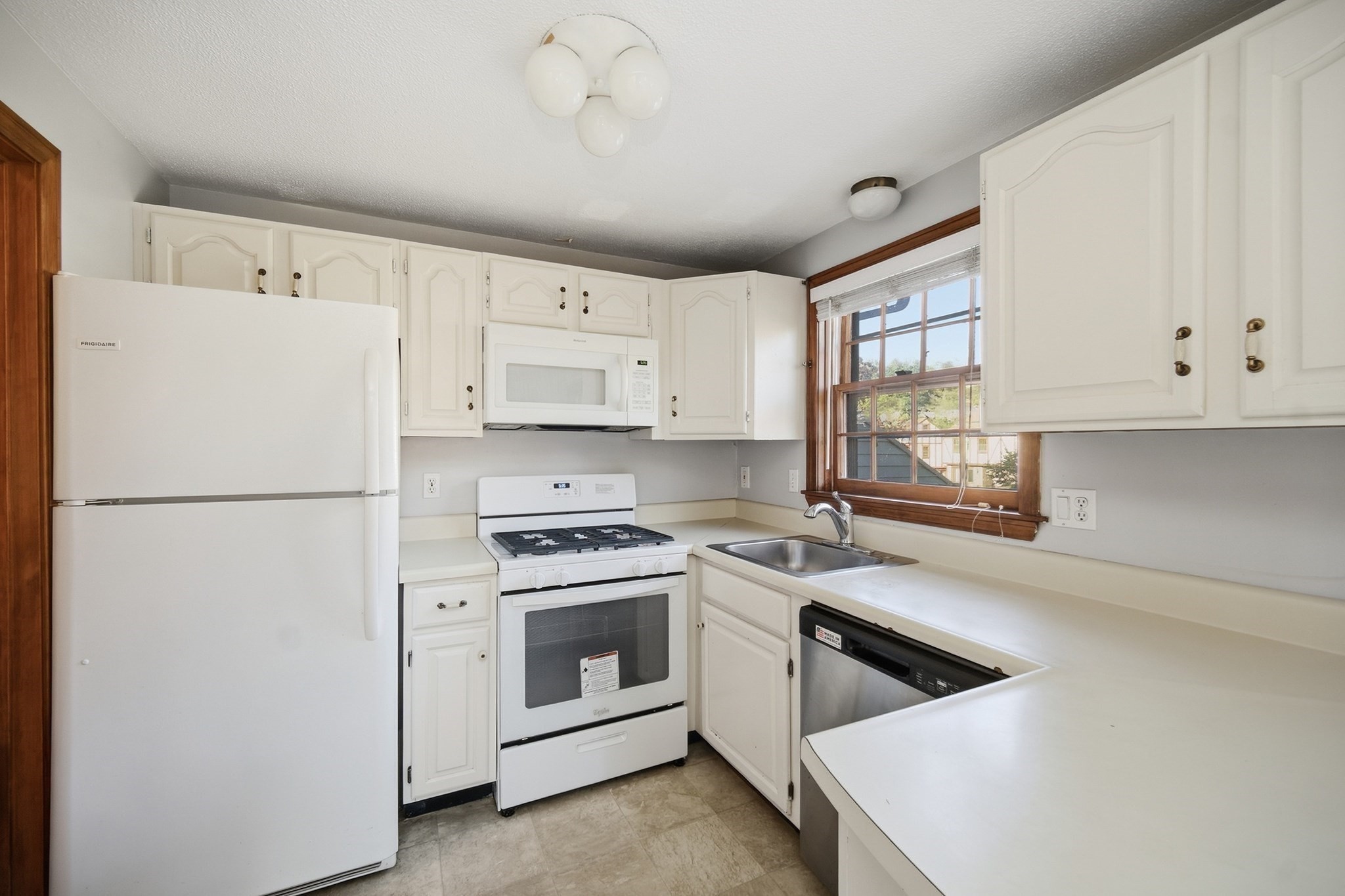 30 Scotty Hollow Dr # D Property Photo 11