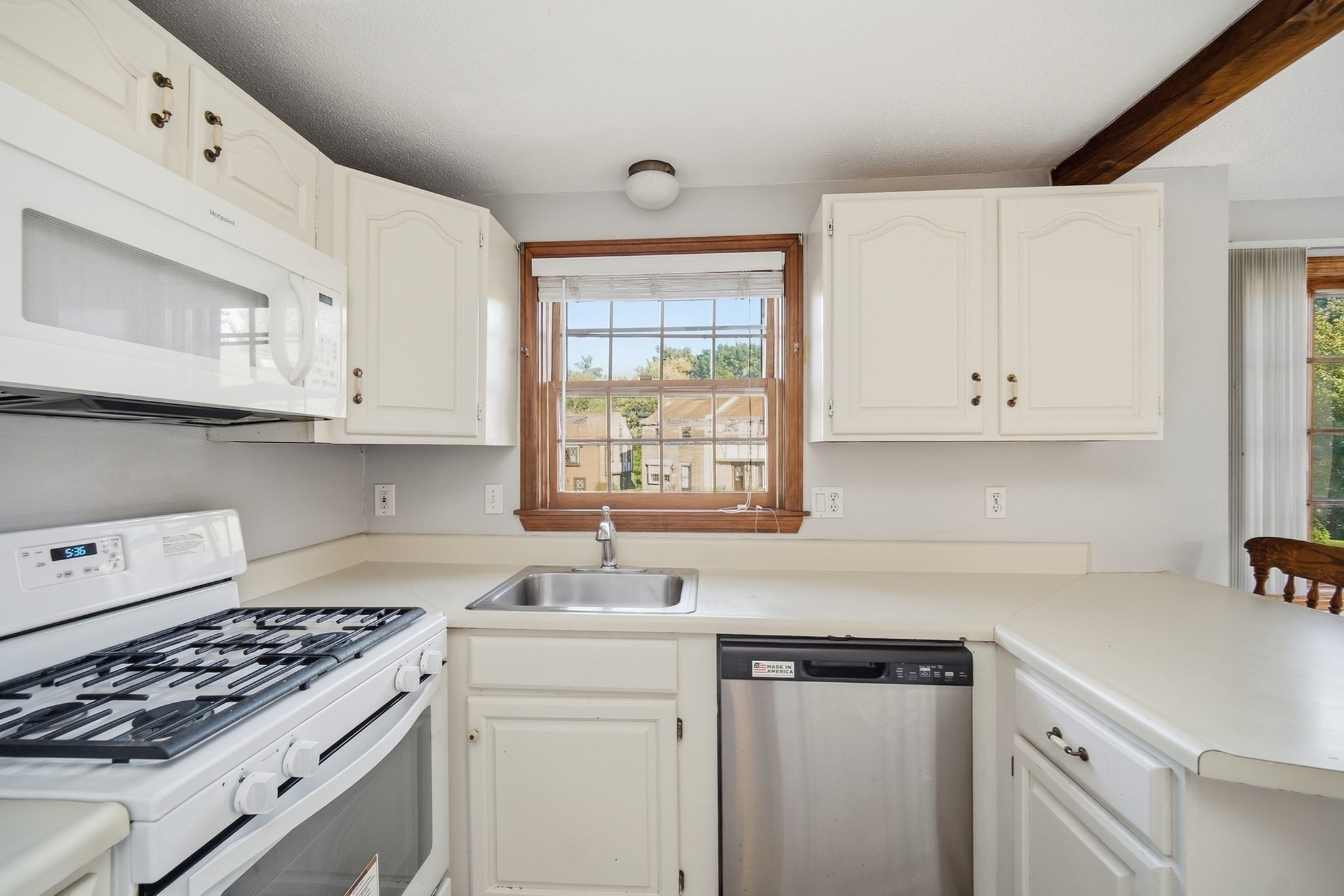 30 Scotty Hollow Dr # D Property Photo 12