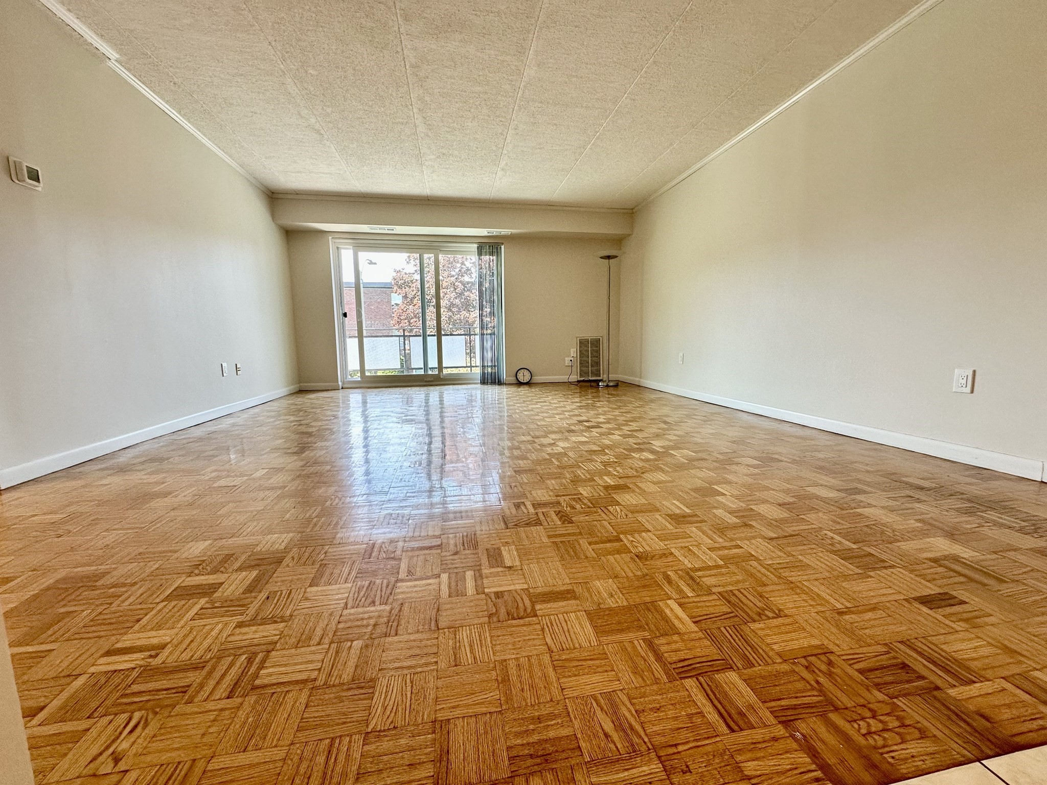 44 Broadlawn Park # 22a Property Photo 2