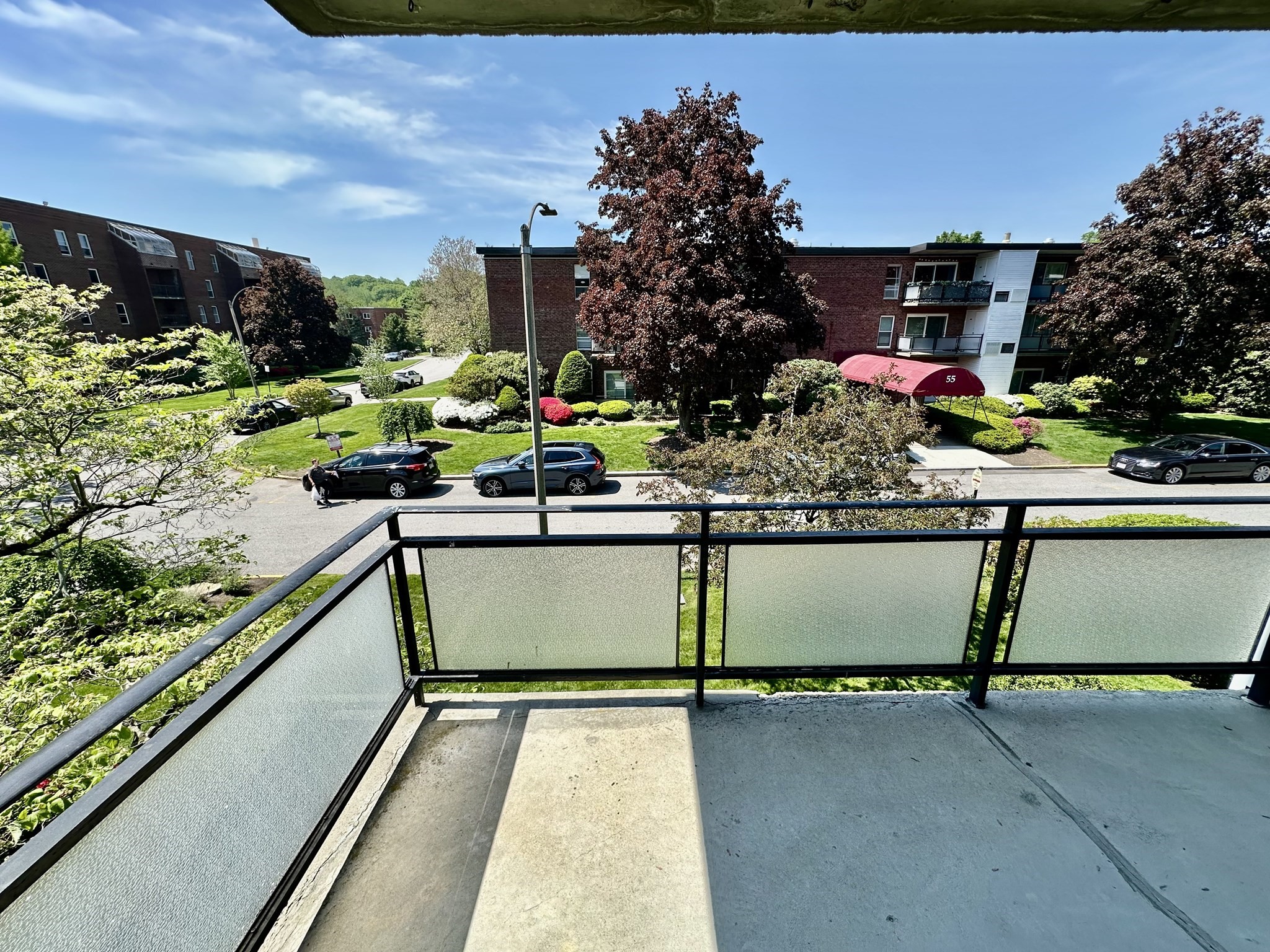 44 Broadlawn Park # 22a Property Photo 4