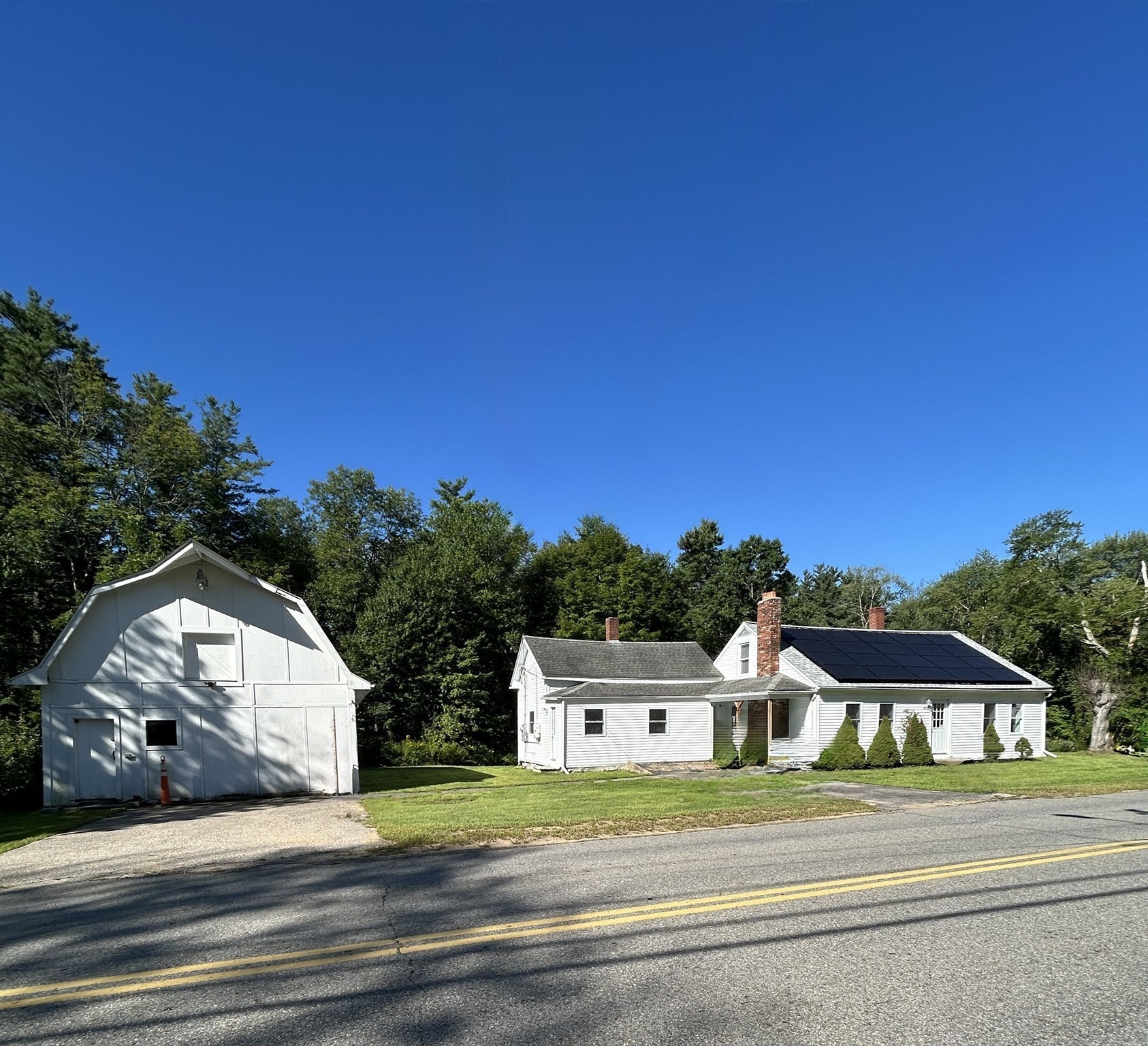 468 Podunk Road Property Photo 1