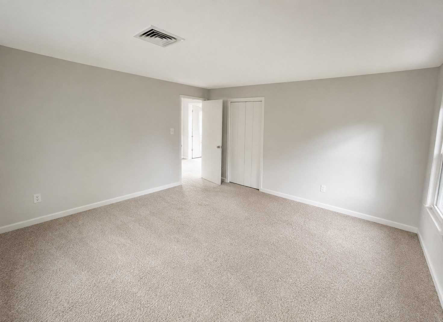 22 Capt Samuel Forbush Road Property Photo 13