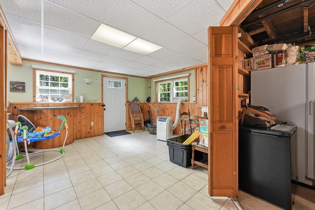 77 Old Gilbertville Rd Property Photo 14