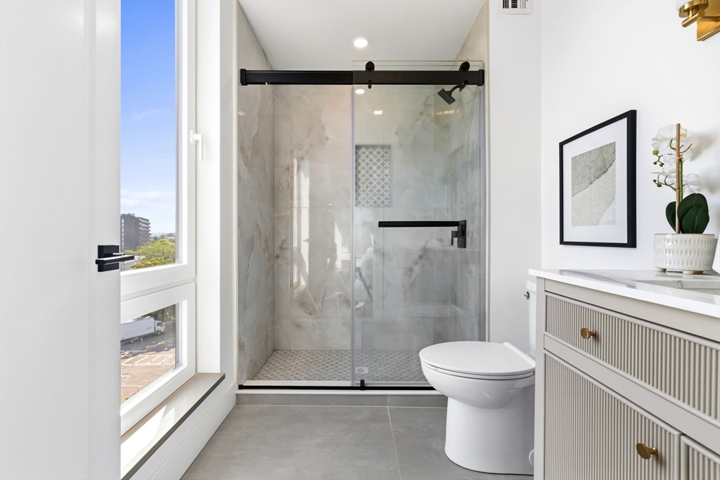 66 Mcgrath # 403 Property Photo 13