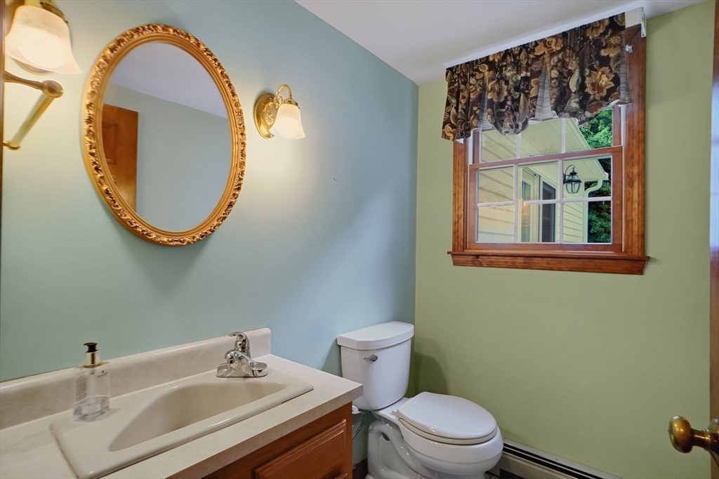 22 Danielle Ln Property Photo 16