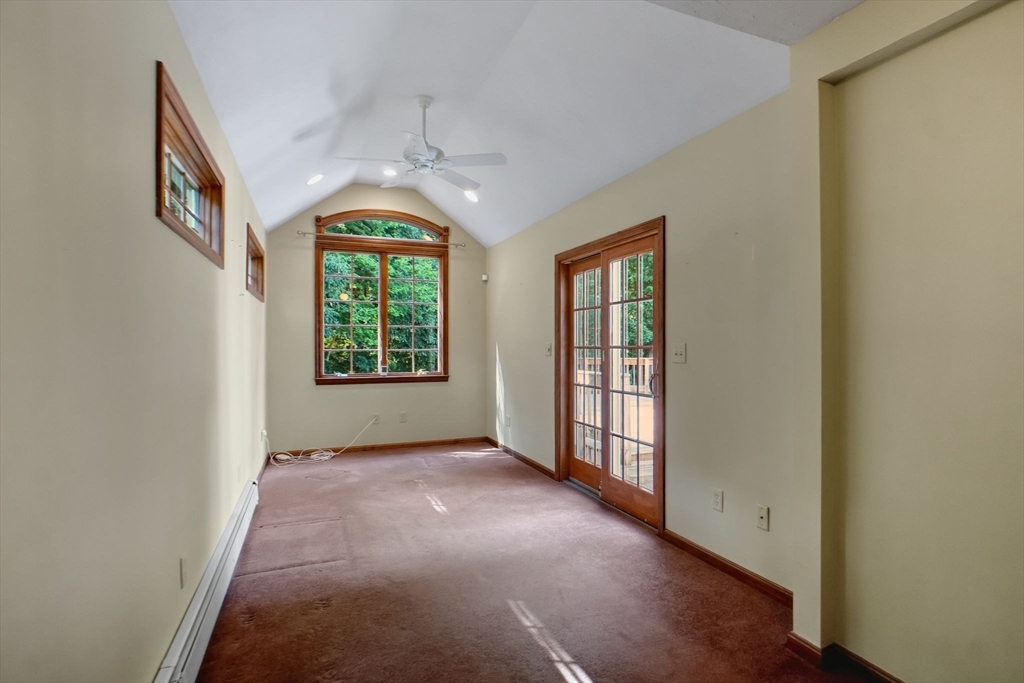 22 Danielle Ln Property Photo 18