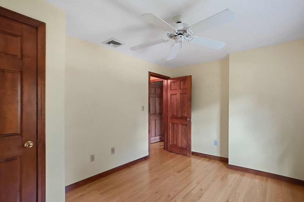 22 Danielle Ln Property Photo 32