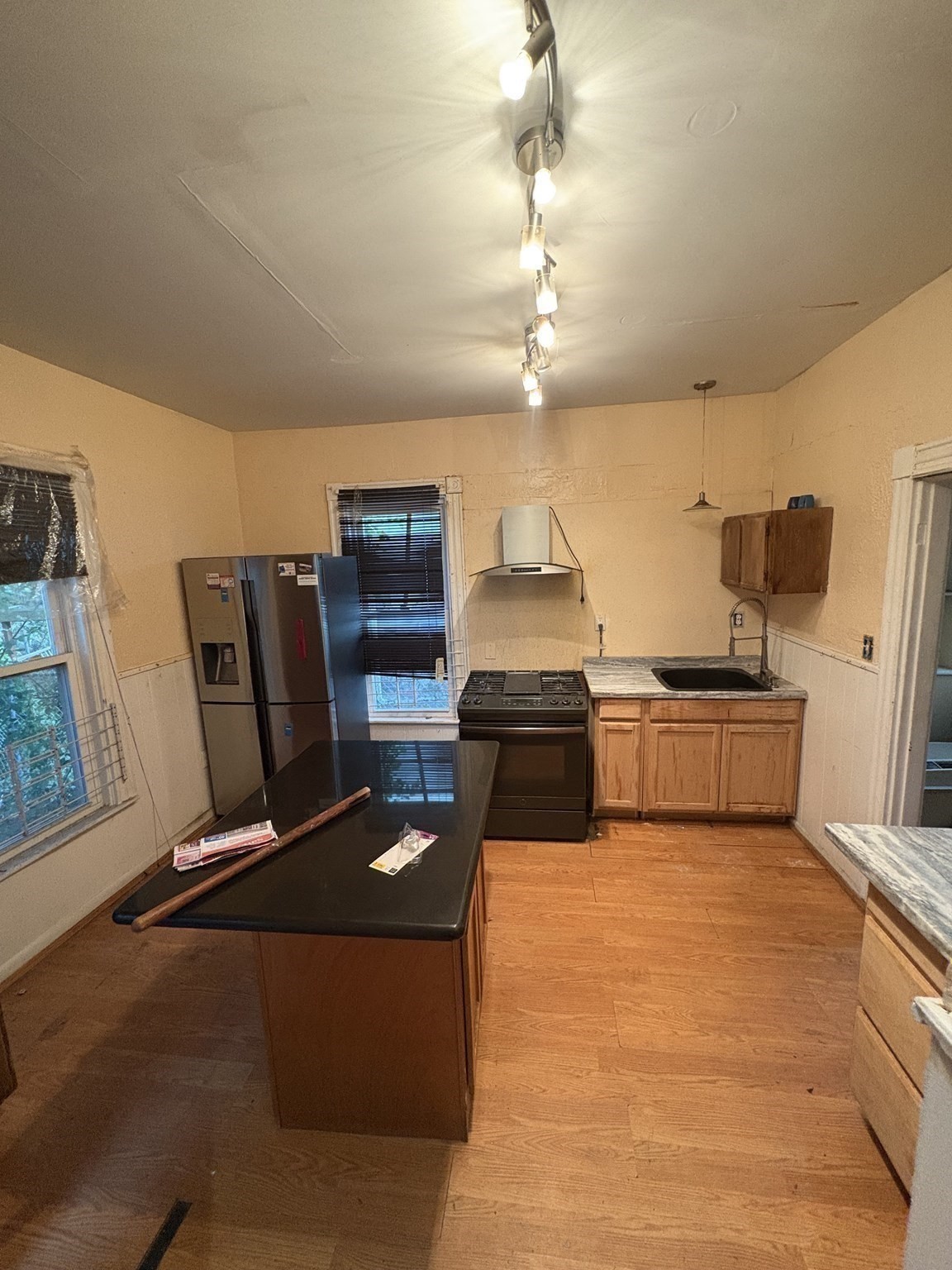 20 Folsom Street Property Photo 4