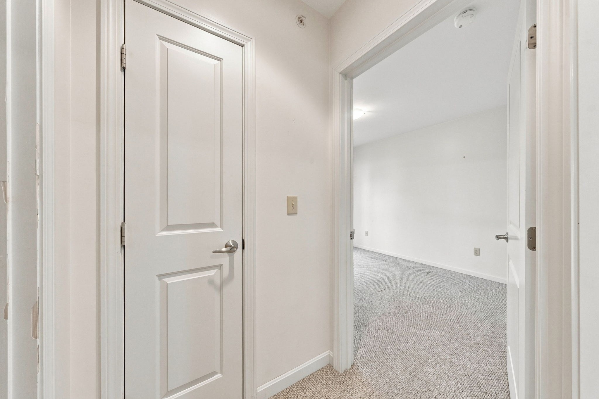 1068 Victoria St # A4 Property Photo 17