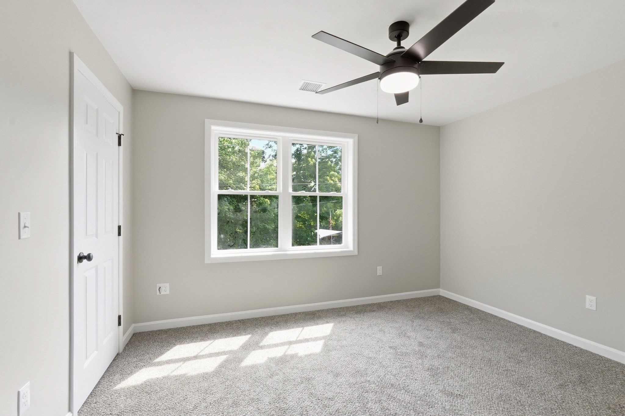 71 Pine St # B Property Photo 11