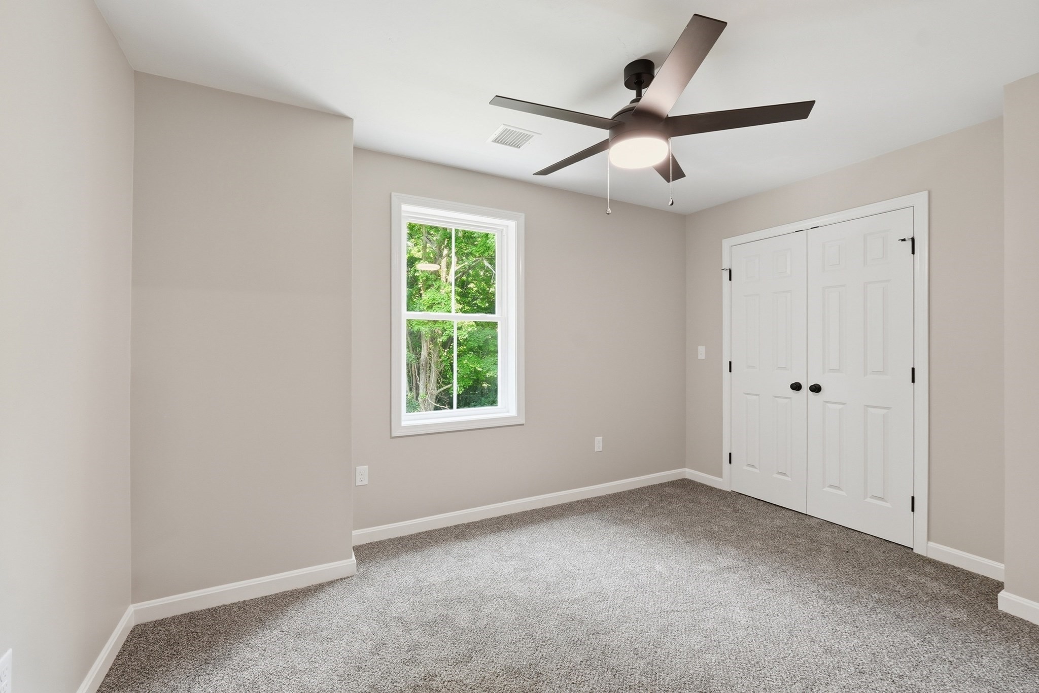 71 Pine St # B Property Photo 14