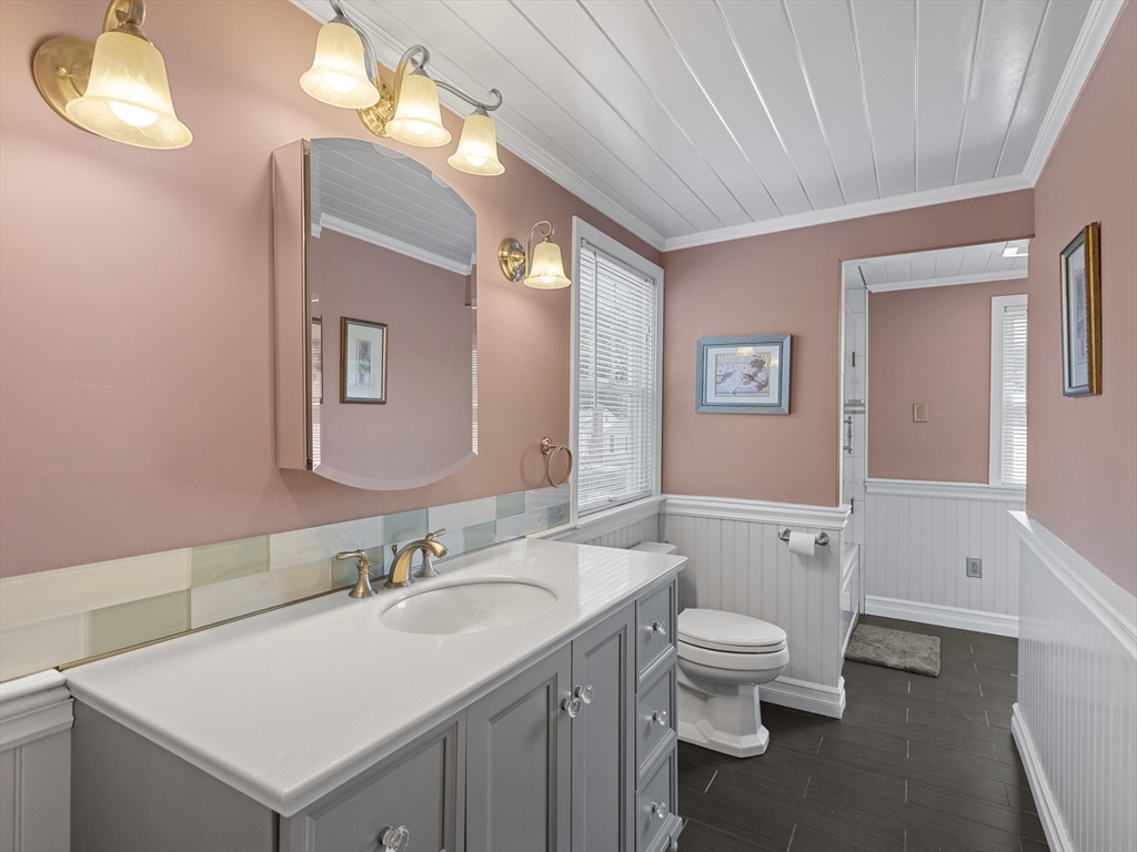 7 Fabens St Property Photo 24