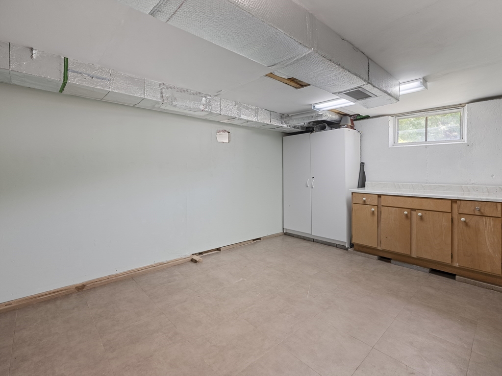 7 Fabens St Property Photo 34