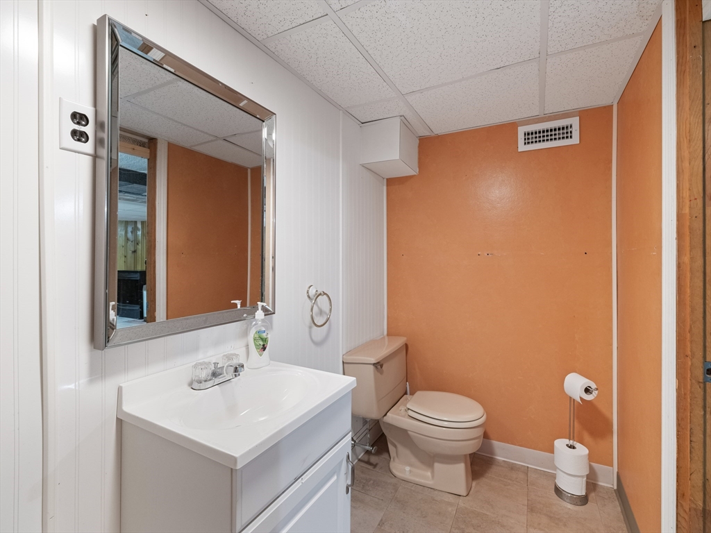 7 Fabens St Property Photo 35