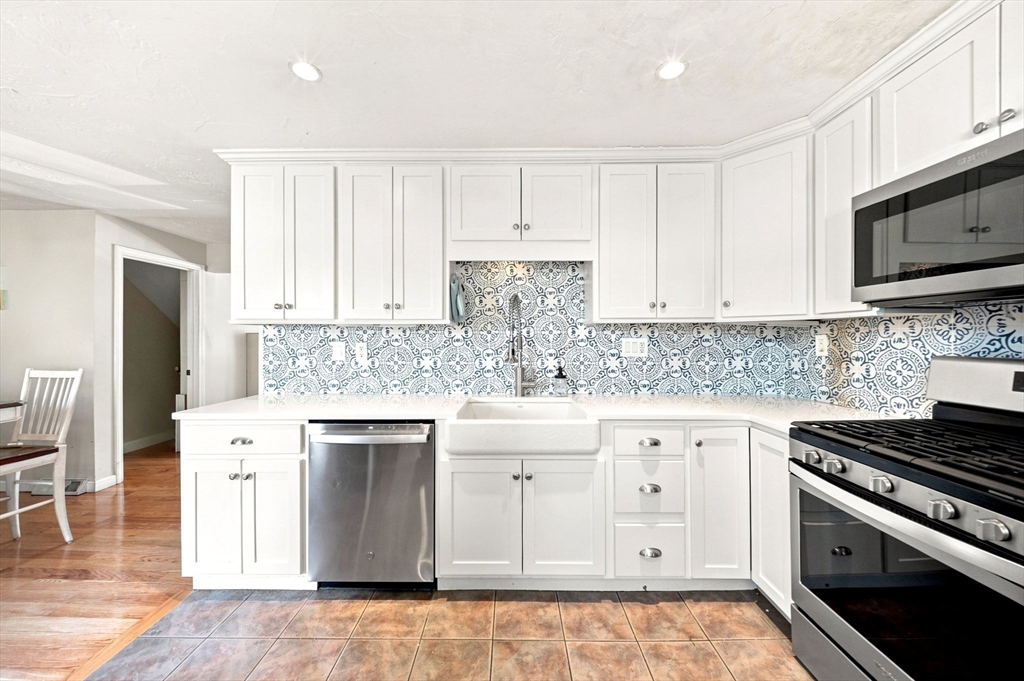 13 Meyer Ter # 13 Property Photo 3