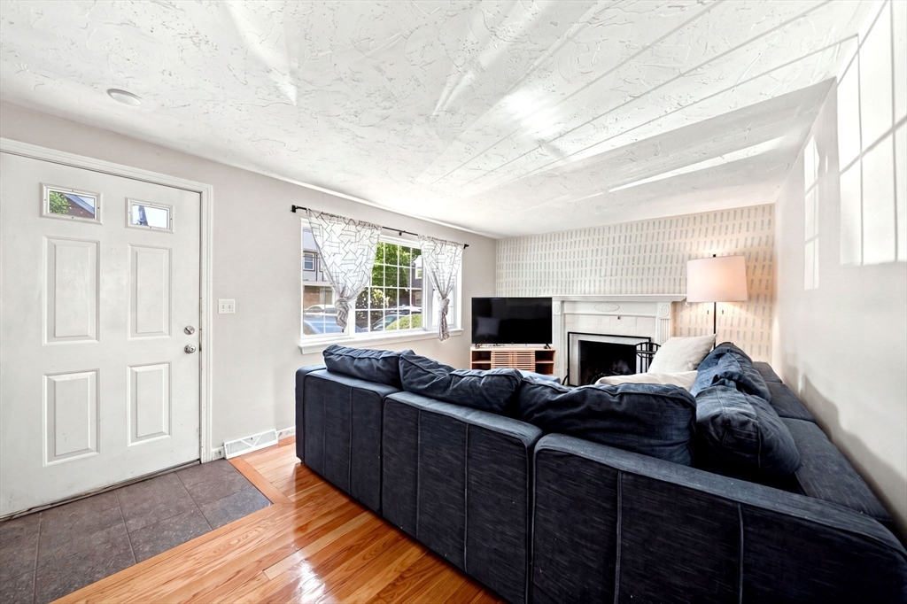 13 Meyer Ter # 13 Property Photo 10