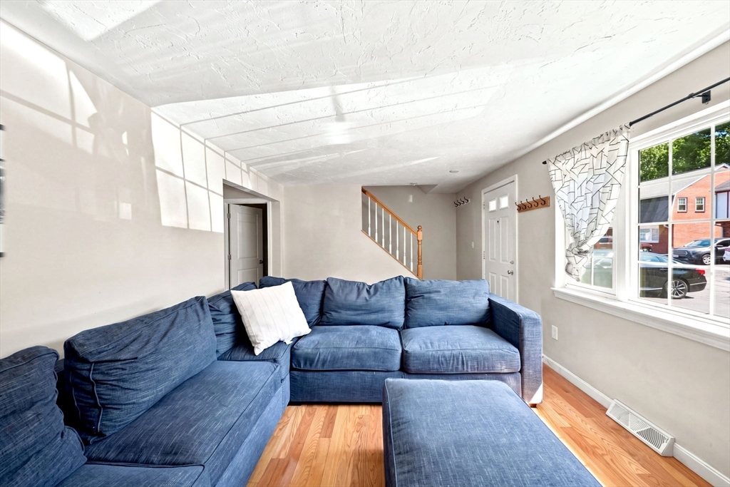 13 Meyer Ter # 13 Property Photo 13